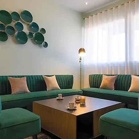 Отель The Originals Boutique, Porte De Dieppe