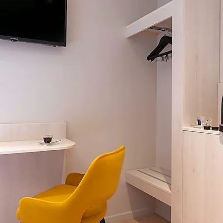Отель The Originals Boutique, Porte De Dieppe