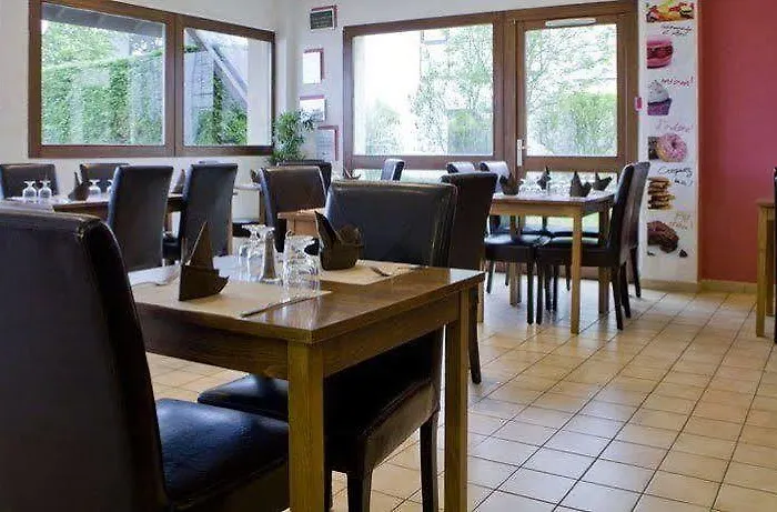 The Originals Boutique, Porte De Dieppe 3*