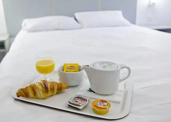 Hotel The Originals Boutique, Porte De Dieppe Saint-Aubin-sur-Scie