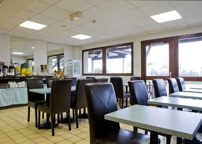 The Originals Boutique, Porte De Dieppe Hotel